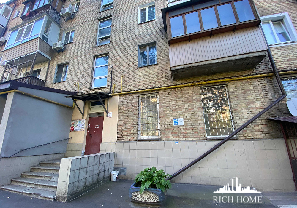 пр. Науки 35, м Деміївська ! 1-кімнатна квартира під ремонт Київ - зображення 1