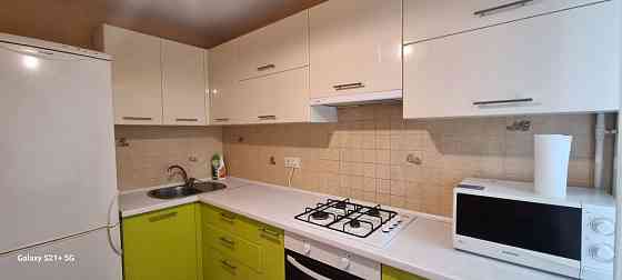 Сучасна однокімнатна квартира в центрі Херсона . Вікна на Миколаїв . Херсон