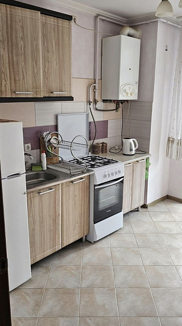 Оренда! В новобудові. Вул. Руська Чернівці - зображення 4