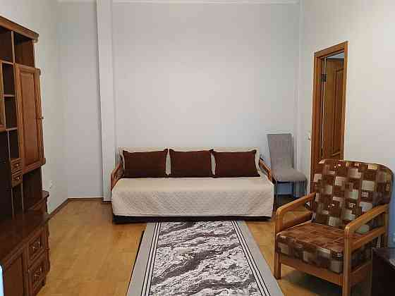 Аренда. Хозяин. 1 кв. 46 кв.м. Ст. м. Дарница 5мин. пешком. Київ