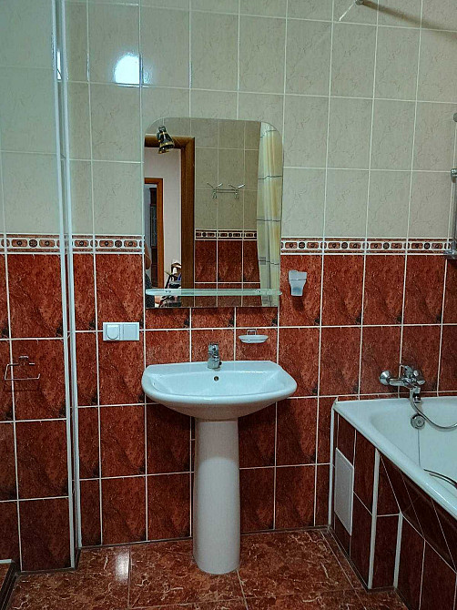 Аренда. Хозяин. 1 кв. 46 кв.м. Ст. м. Дарница 5мин. пешком. Київ - зображення 7