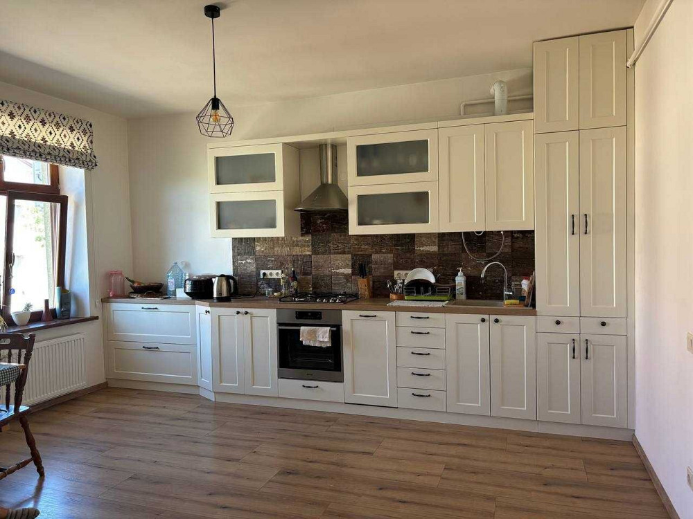 Оренда вул. Личаківська (бічна) 15 хв. до центру пішки Львов - изображение 1