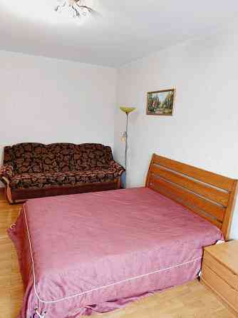 Сдам 2-х комн. квартиру (разд.), ул.Ахматовой 15, метро Позняки 10 мин Київ