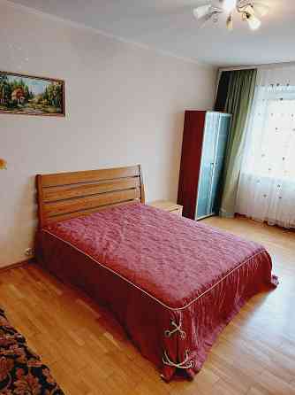 Сдам 2-х комн. квартиру (разд.), ул.Ахматовой 15, метро Позняки 10 мин Київ