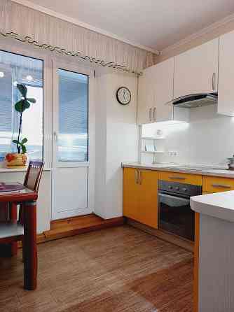 Сдам 2-х комн. квартиру (разд.), ул.Ахматовой 15, метро Позняки 10 мин Київ