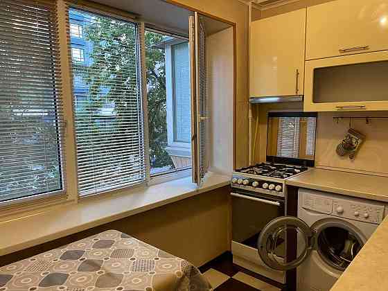 Двокімнатна., метро, євроремонт, вул. Шолуденка 6 Київ