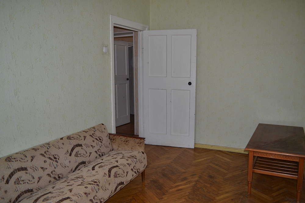 3кім. 65кв.м.Соломенка , Севастопольская, Повітряних Сил, Донецька Київ - зображення 5