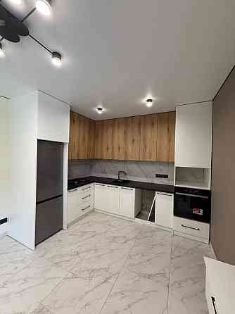 Продаж 2 кім квартири з ремонтом меблями та технікою Винники