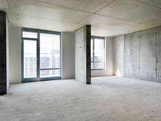 Продається простора 2 кім квартира з балконом в ЖК 
Family Plaza Ивано-Франковск