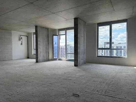 Продається простора 2 кім квартира з балконом в ЖК 
Family Plaza Ивано-Франковск