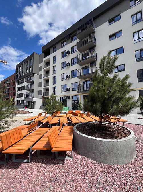 Продаж 2-кім. квартири на вул. Роксоляни Львів - зображення 3