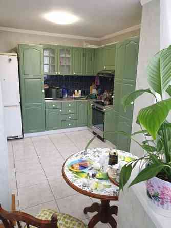 Продаётся 3х комнатная кв. Київ