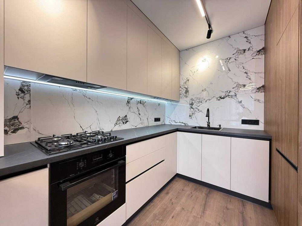 1-Кімнатна «На Щасливому» Нова! з Ремонтом! Меблями! Рівне - зображення 4