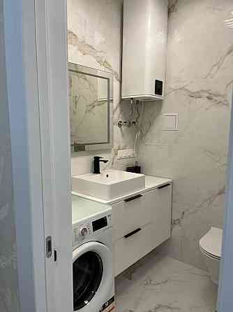 Квартира 2к метро берестейська Буча