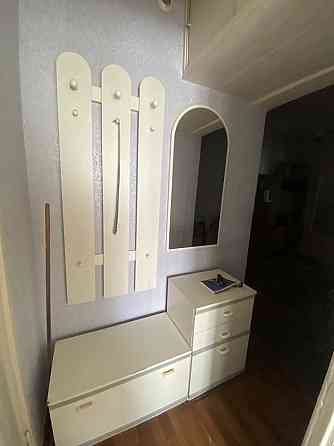 Затишна трікимнатна квартира з роздільними кімнатами, Кибальчича 9 Київ