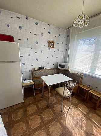 Затишна трікимнатна квартира з роздільними кімнатами, Кибальчича 9 Київ