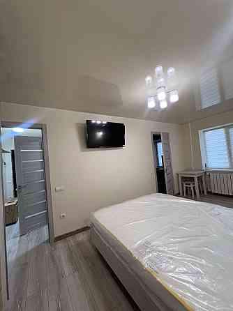 1-к квартира вулиця Юрія Литвинського 37 Київ