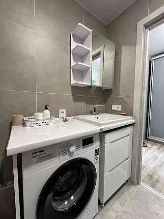 Здається квартира студія в Києві, голосіївський рн. Orange City Київ