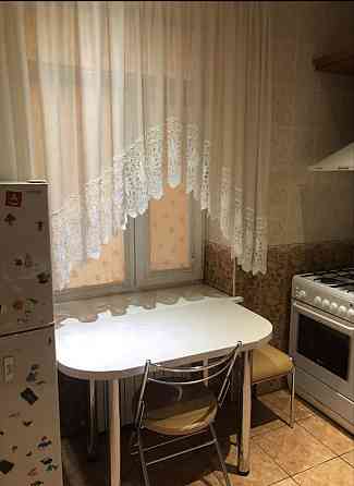 Здається 2-кімнатна квартира, вул. Вадима Гурова Кривой Рог