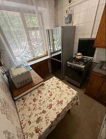 Сдам 1 комнатную квартиру на ж/м Тополь 2 возле Сельпо. Днепр