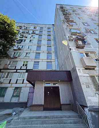 Сдам 1 комнатную квартиру на ж/м Тополь 2 возле Сельпо. Днепр