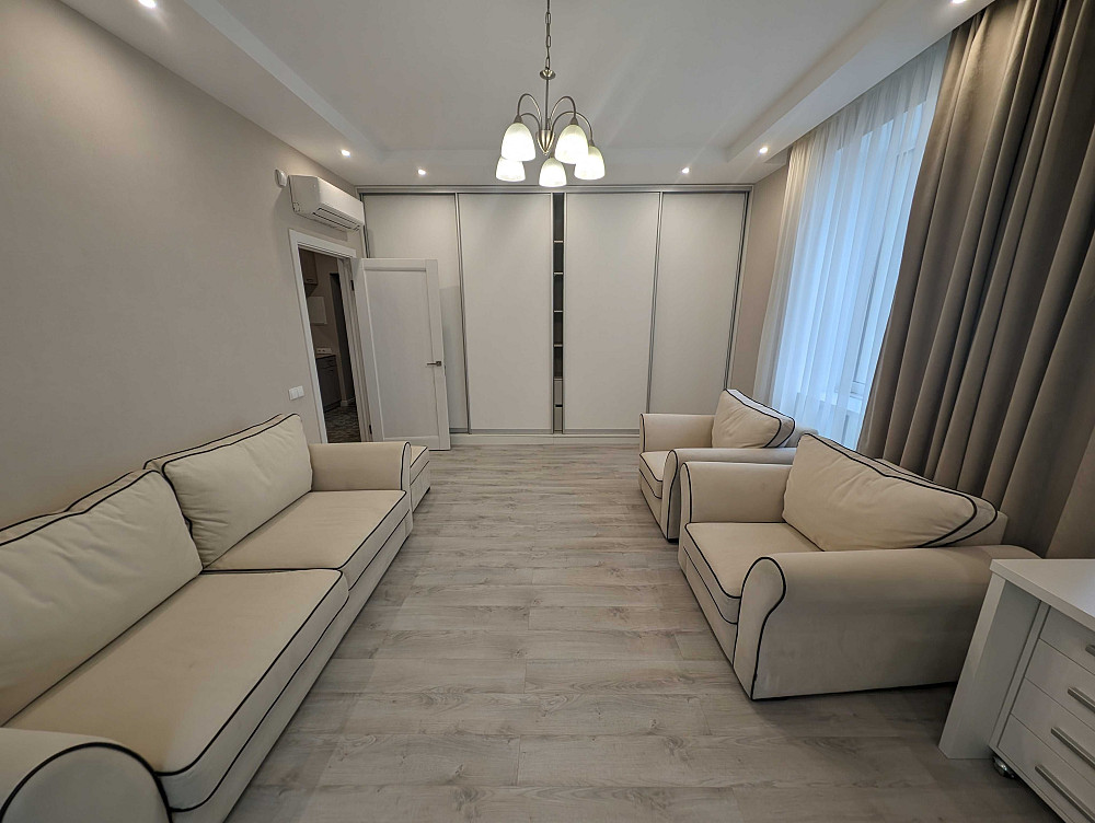 Довготривала оренда 2к квартири на вул. Абрикосова 12 Гатное - изображение 1