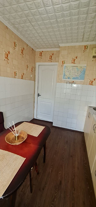 Раздельная. Прбеды 28/1.Первый дом от метро КПИ. Напротив Смарт Плаза. Київ - зображення 4