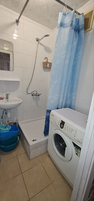 Раздельная. Прбеды 28/1.Первый дом от метро КПИ. Напротив Смарт Плаза. Київ - зображення 7