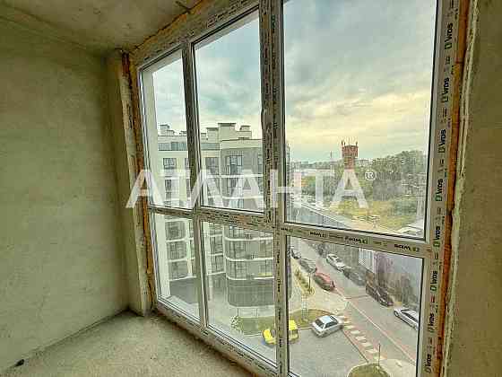 Студія з панорамними вікнами у перспективному районі Львова Львов