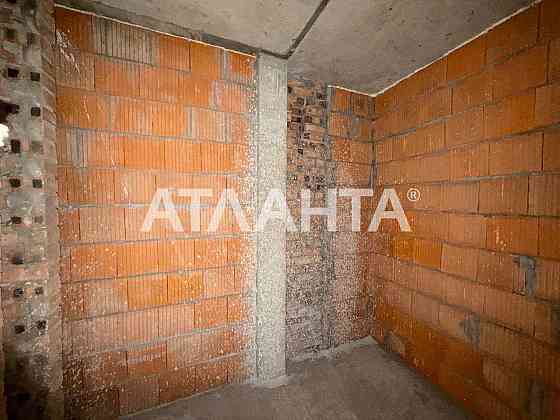 Студія з панорамними вікнами у перспективному районі Львова Львов