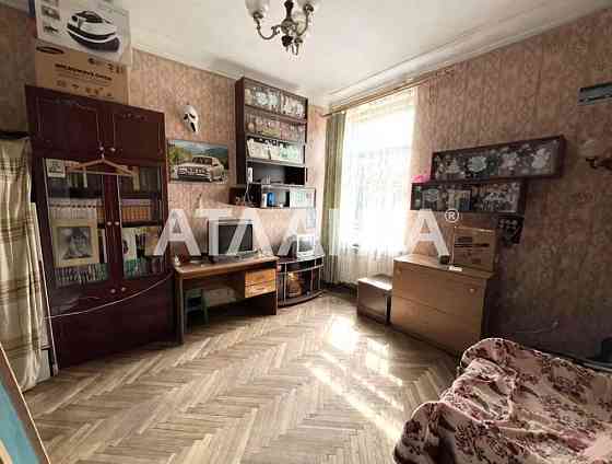 Продам. 3 комнатная сталинка. Центр Одесса