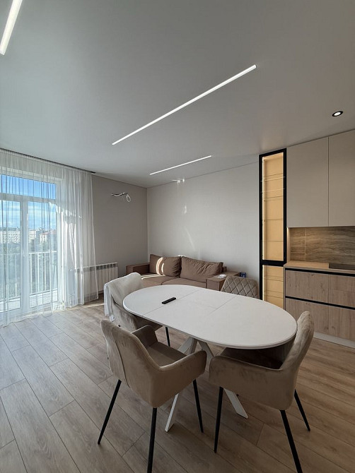 Продається стильна 1,5-кімнатна квартира в самому серці Ужгорода! Ужгород - изображение 1