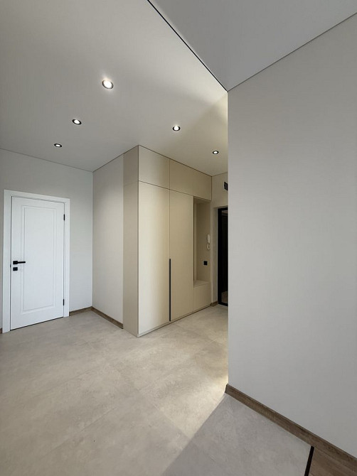 Продається стильна 1,5-кімнатна квартира в самому серці Ужгорода! Ужгород - изображение 4