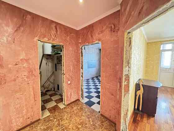 Продаж 2 кімнатної квартири Олени Пчілки 3А Київ