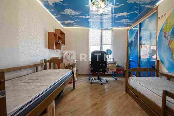 Продається 3-кімнатна квартира, вул. Тролейбусна 9в (р-н Дружба) Тернополь