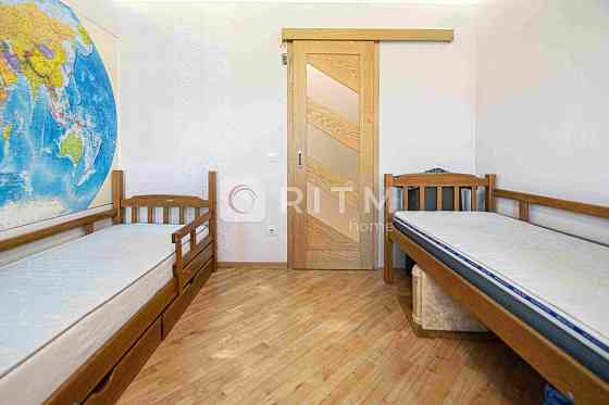 Продається 3-кімнатна квартира, вул. Тролейбусна 9в (р-н Дружба) Тернополь