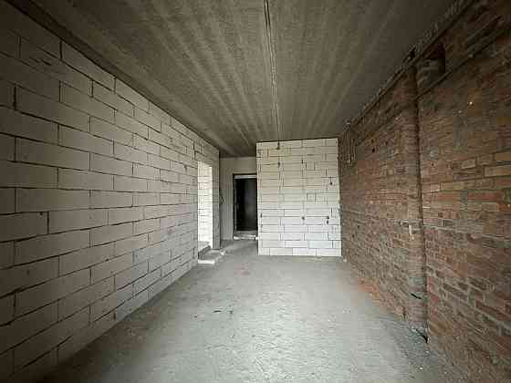 Простора однокімнатна квартира в новобудові у Винниках Винники