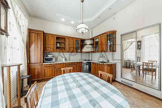 Продаж 5к квартири, вул. Інститутська, Печерськ, Липки, Арсенальна Київ