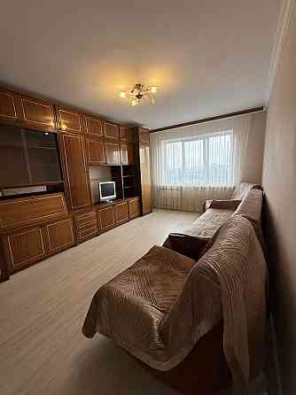 Здам довгостроково 2 к  Троещина Рейгана ( Драйзера ) 9 д Київ