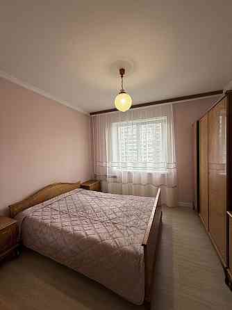 Здам довгостроково 2 к  Троещина Рейгана ( Драйзера ) 9 д Київ