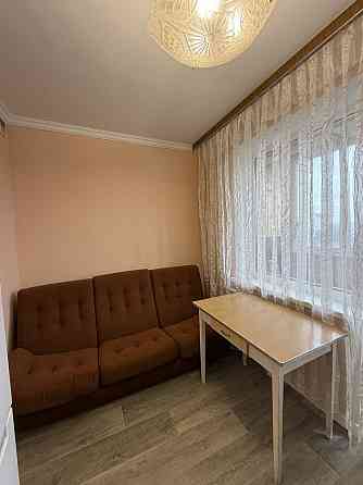 Здам довгостроково 2 к  Троещина Рейгана ( Драйзера ) 9 д Київ