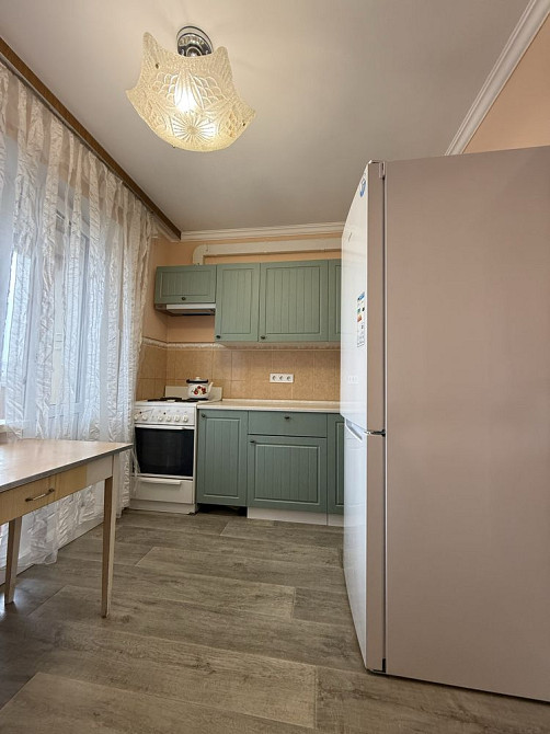 Здам довгостроково 2 к  Троещина Рейгана ( Драйзера ) 9 д Київ - зображення 2