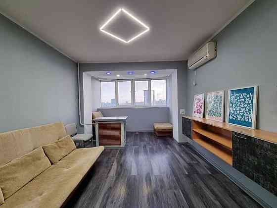 Оренда однокімнатної квартири 37m2 з газом |м| Вокзальна Київ