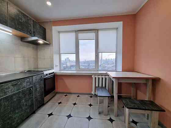 Оренда однокімнатної квартири 37m2 з газом |м| Вокзальна Київ