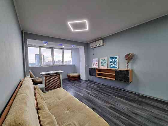 Оренда однокімнатної квартири 37m2 з газом |м| Вокзальна Київ