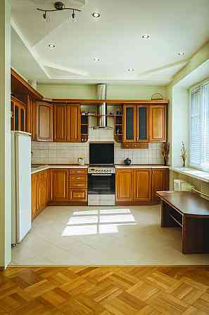 Довготривала оренда по вул. Остроградських/Сахарова/Лукаша Львов