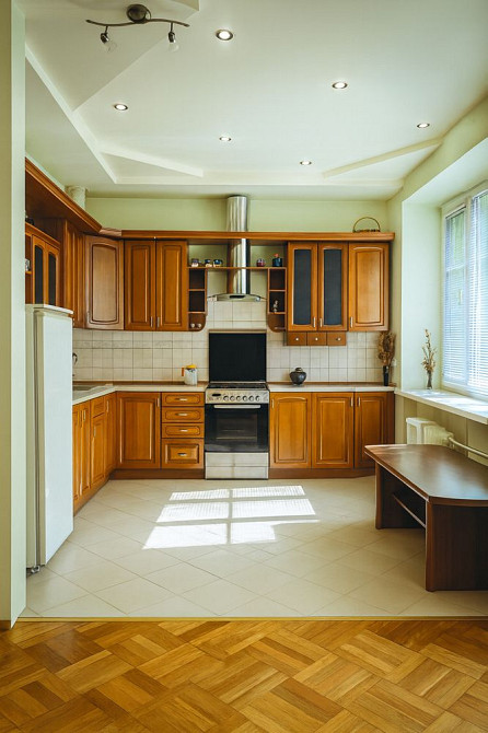 Довготривала оренда по вул. Остроградських/Сахарова/Лукаша Львов - изображение 1