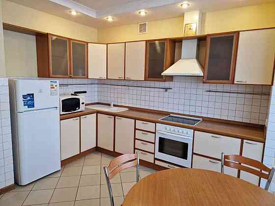 Оренда простора 1-к. квартира на вул. Булаховського, 5Г Київ