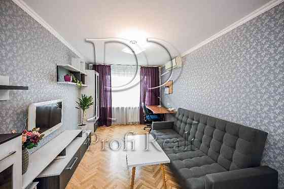 Продаж 2 кімн. квартири за адресою Жмеринська 18, Святошино,парк Совки Київ