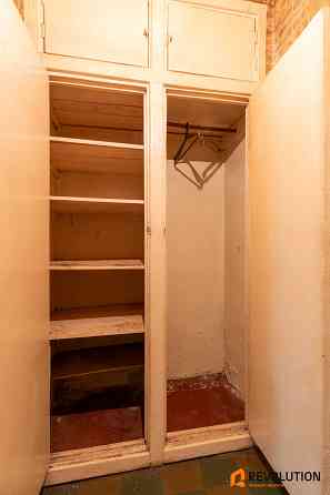 Без % 1 Кімнатна квартира у цегляному будинку Київ